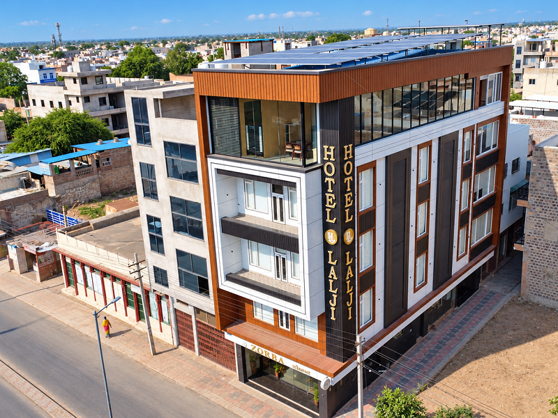 Hotel Building