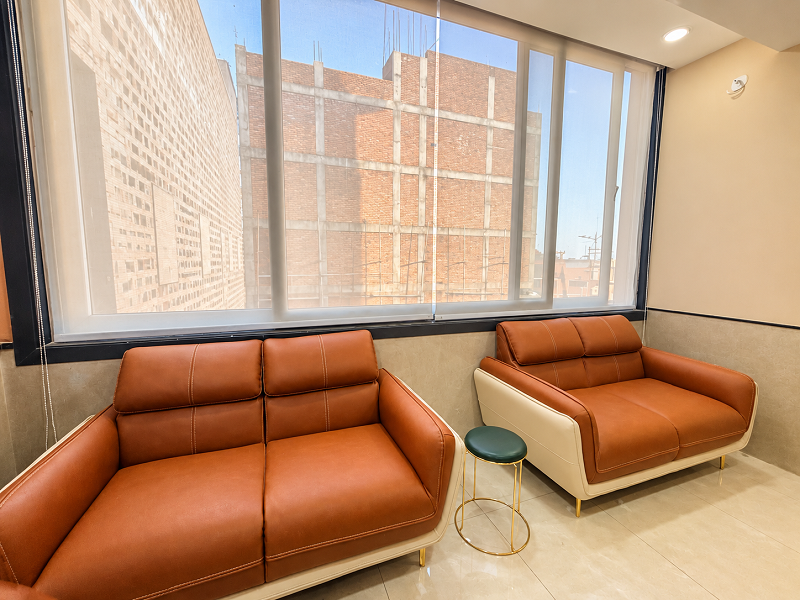 Guest Waiting Area
